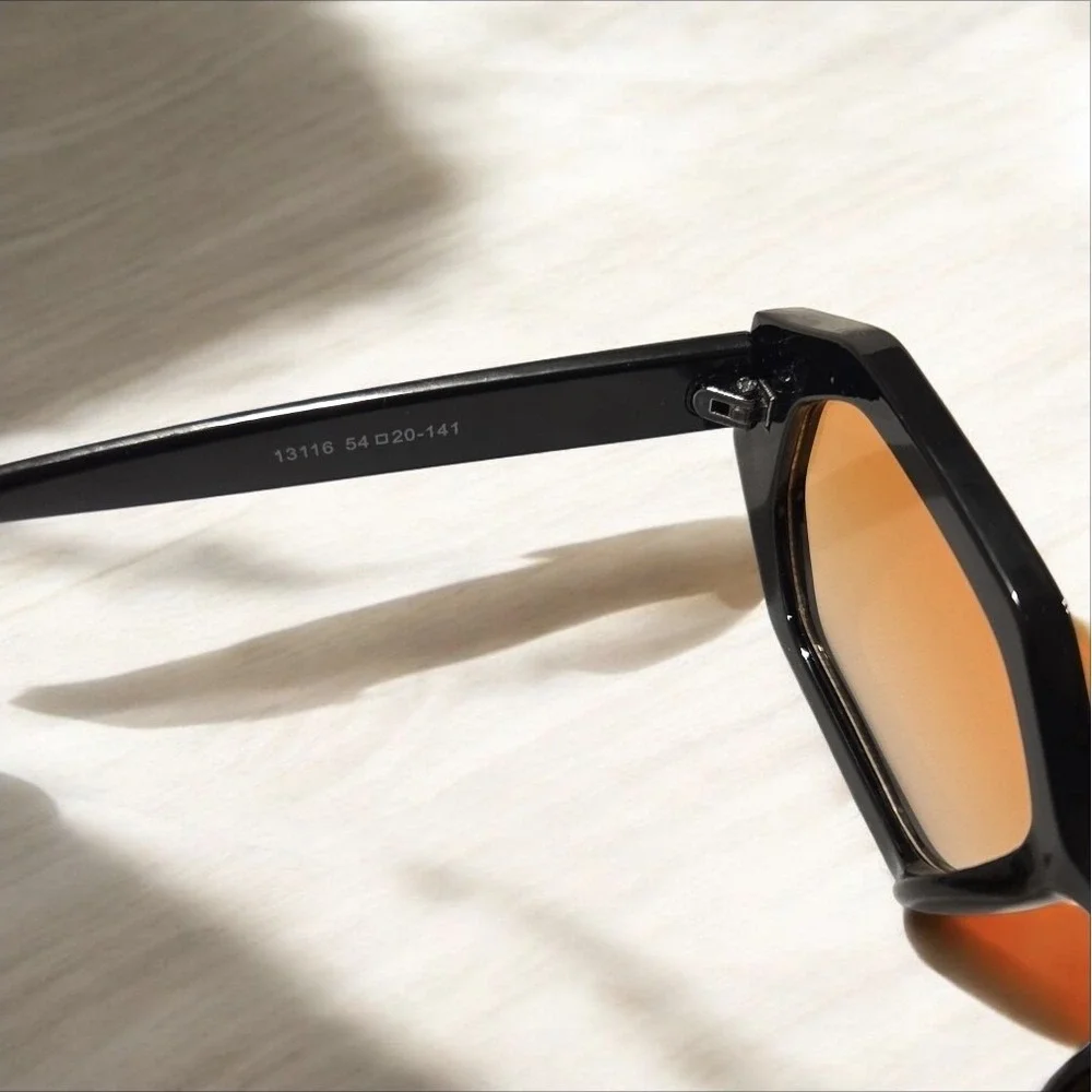 Geometric‎ Oval Frame Uv Protection Plastic Sunglasses